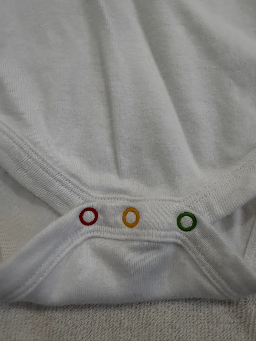 Apple Park Visitor Center Cupertino exclusive baby onesie 3-6M